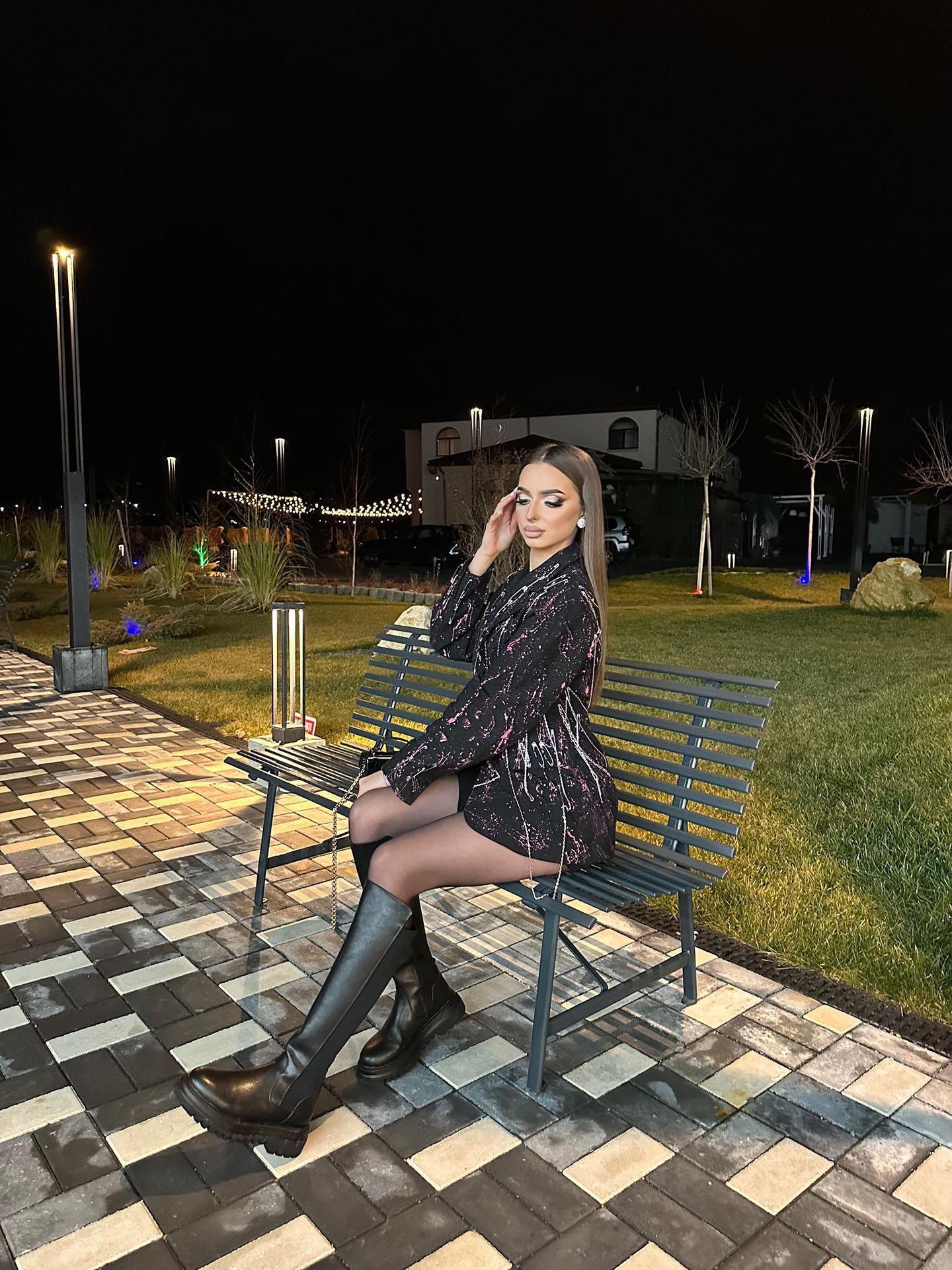 Sacou Pink Splash cu lanturi - Allabout_painting