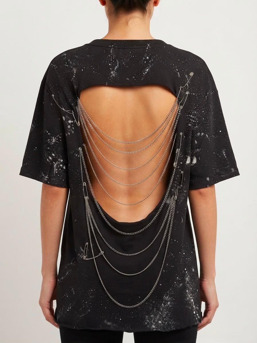 Tricou oversize pictat cu lanțuri și decupaj pe spate - Allabout_painting